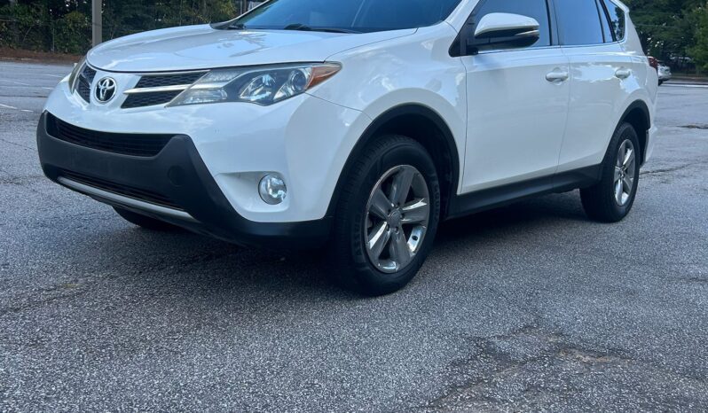 
								2015 Toyota RAV4 full									