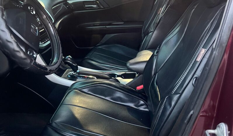 
								2013 Honda Accord full									
