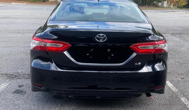 
								2020 Toyota Camry LE full									