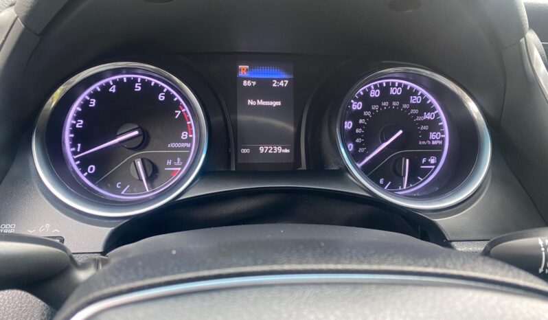 
								2020 Toyota Camry LE full									