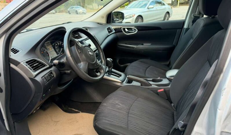 
								2019 Nissan Sentra full									