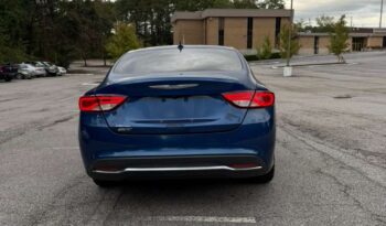 
										2016 Chrysler 200 full									