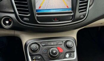 
										2016 Chrysler 200 full									