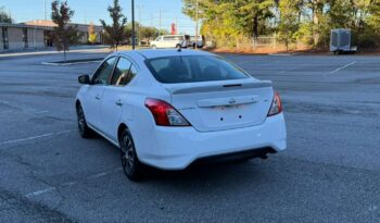 
										2019 Nissan Versa S full									