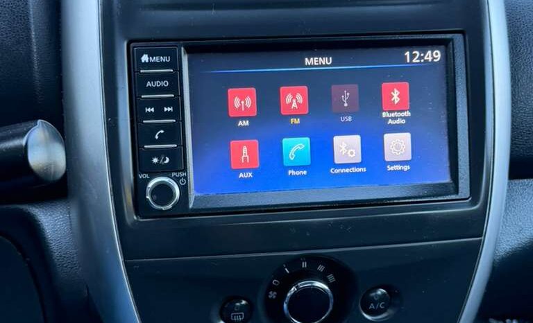 
								2019 Nissan Versa S full									