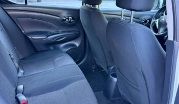 
										2019 Nissan Versa S full									