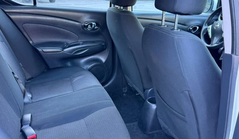 
								2019 Nissan Versa S full									