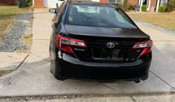 
										2013 Toyota Camry SE full									