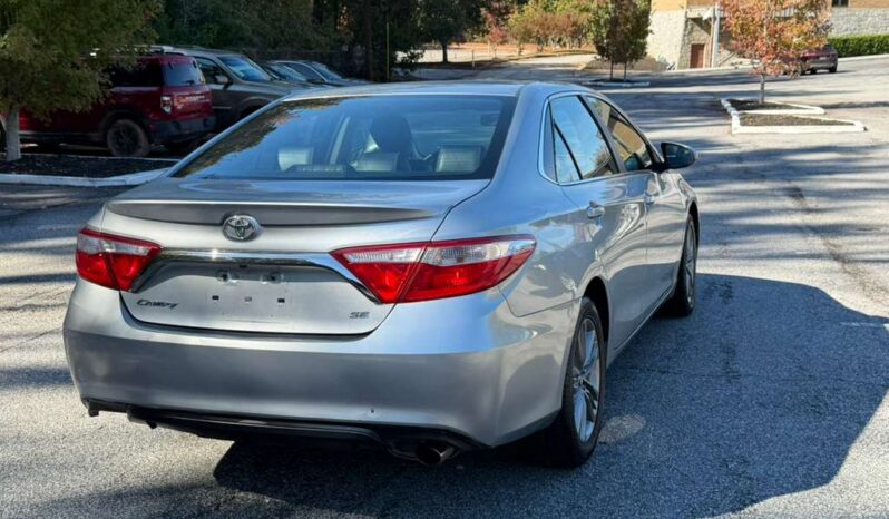 
								2016 Toyota Camry full									
