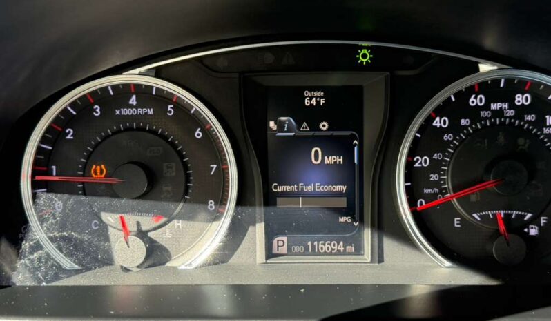 
								2016 Toyota Camry full									