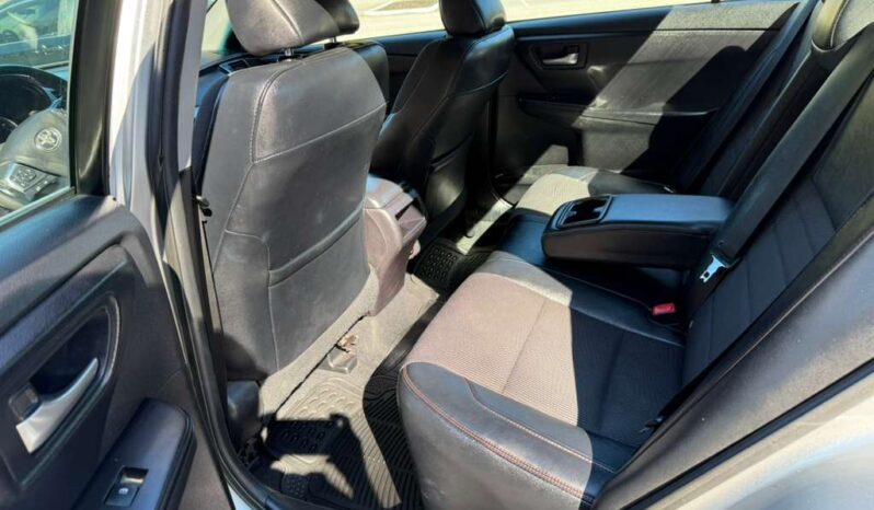 
								2016 Toyota Camry full									