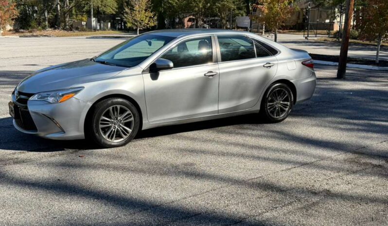 
								2016 Toyota Camry full									
