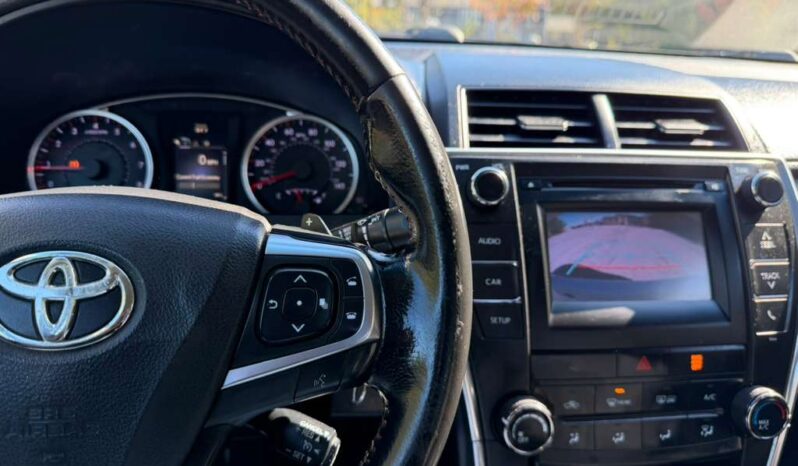 
								2016 Toyota Camry full									