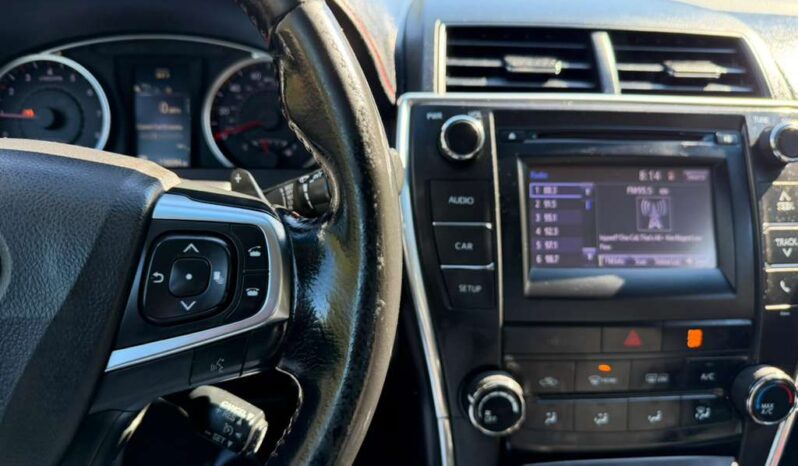 
								2016 Toyota Camry full									