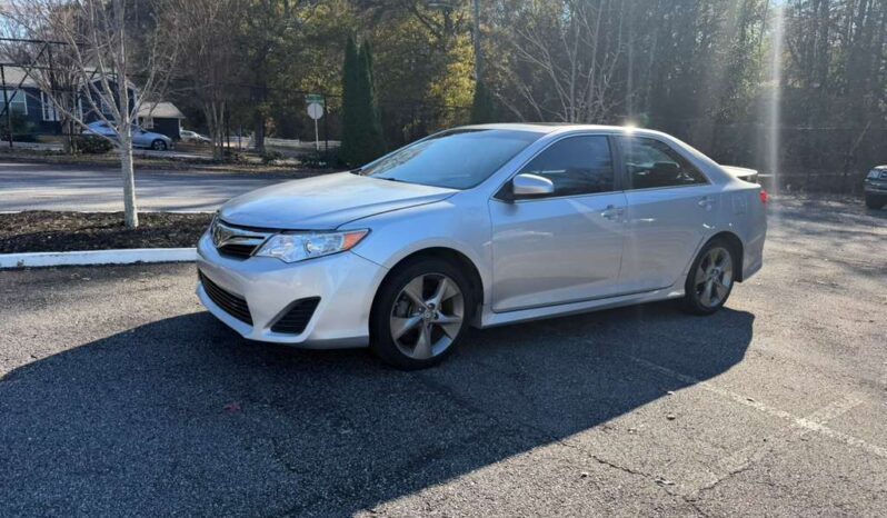 
								2014 Toyota Camry full									