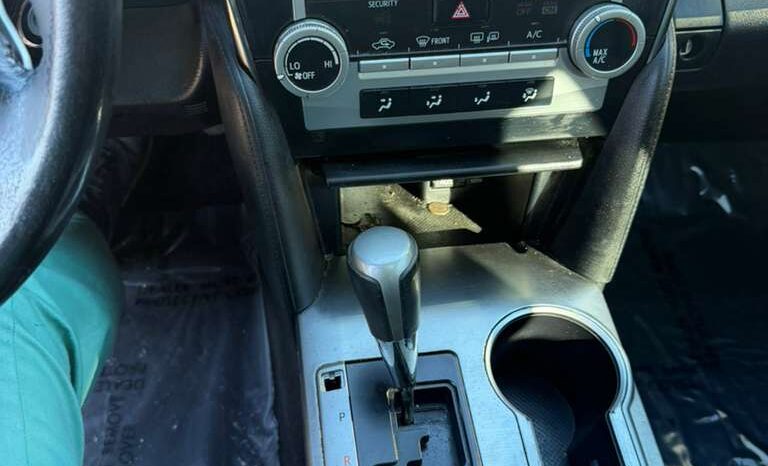 
								2014 Toyota Camry full									