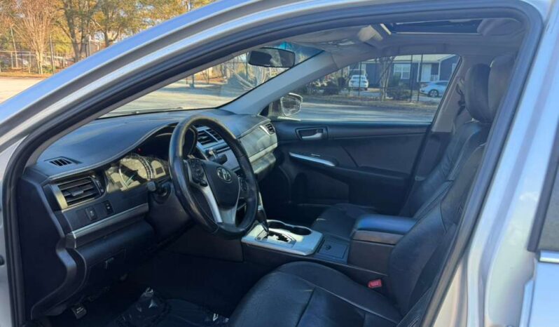 
								2014 Toyota Camry full									