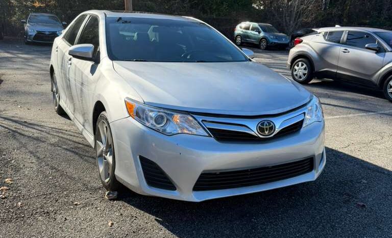 
								2014 Toyota Camry full									