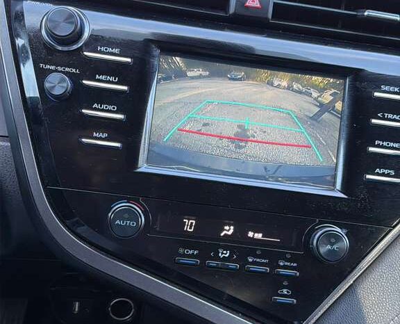 
								2019 Toyota Camry full									