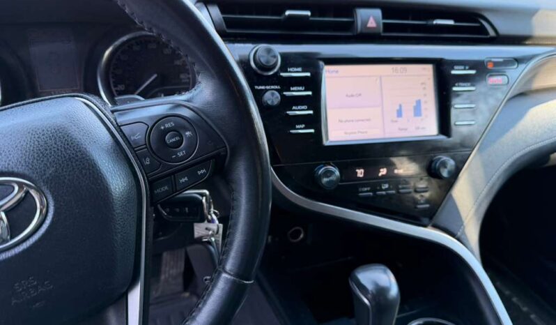 
								2019 Toyota Camry full									