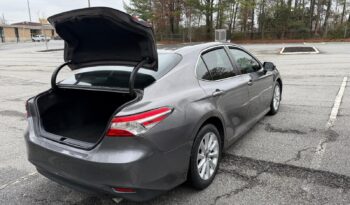 
										2020 Toyota Camry full									