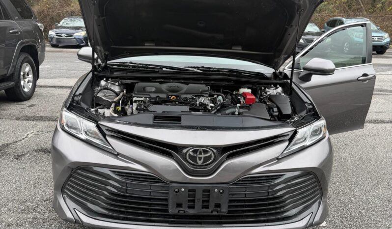 
								2020 Toyota Camry full									
