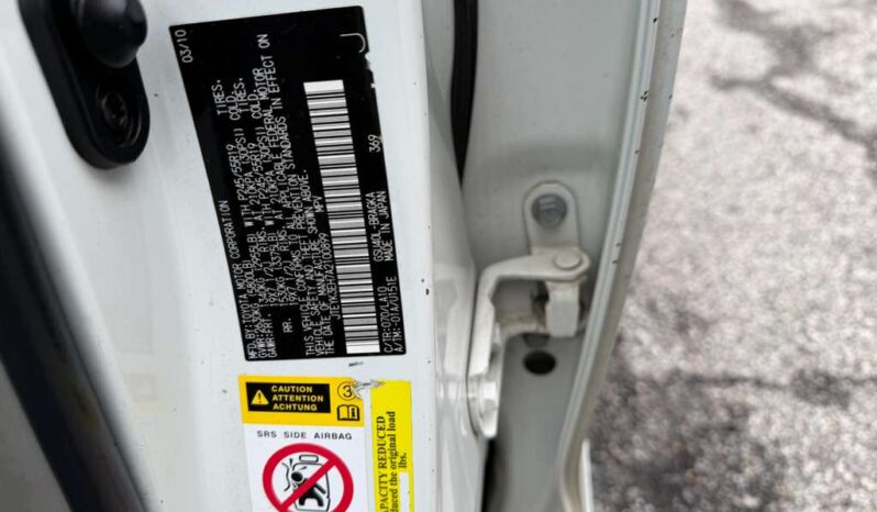 
								2010 Toyota Highlander full									