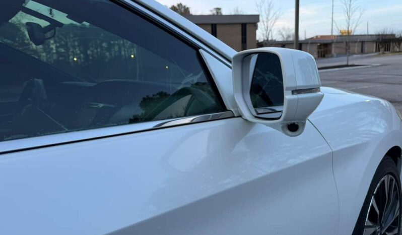 
								2017 Honda Accord full									