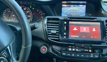 
										2017 Honda Accord full									