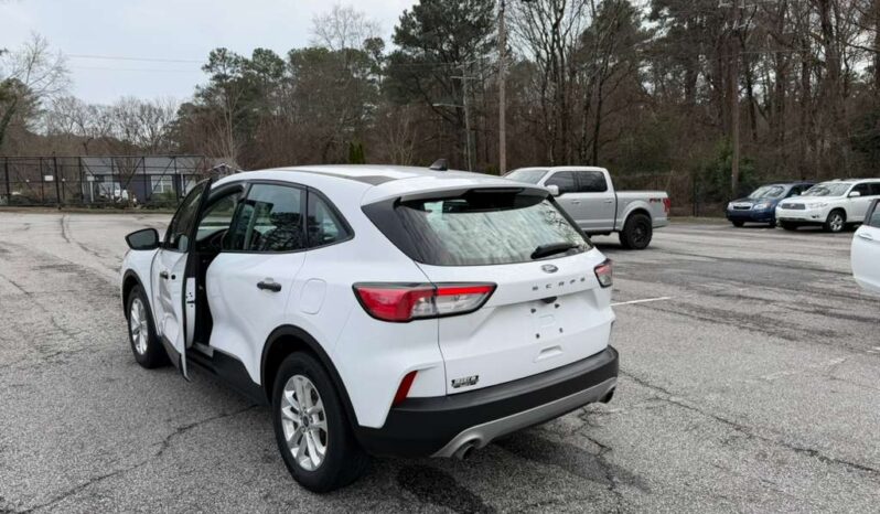 
								2022 Ford Escape full									