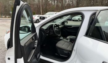 
										2022 Ford Escape full									