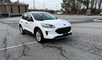 
										2022 Ford Escape full									