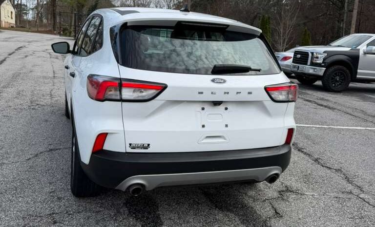 
								2022 Ford Escape full									