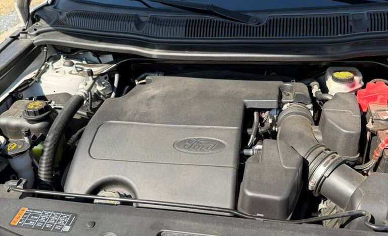 
								2016 Ford Explorer full									