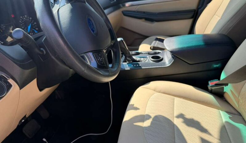 
								2016 Ford Explorer full									