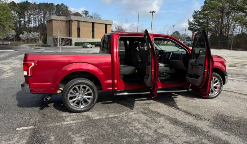 
								2017 ford F150 -XLT full									