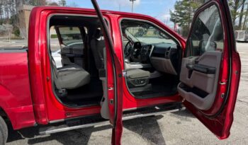 
										2017 ford F150 -XLT full									