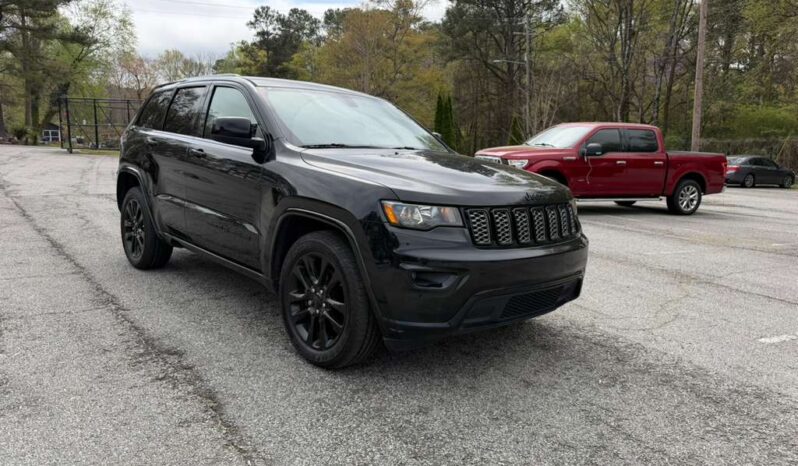 
								2018 jeep grand Cherokee Sports full									