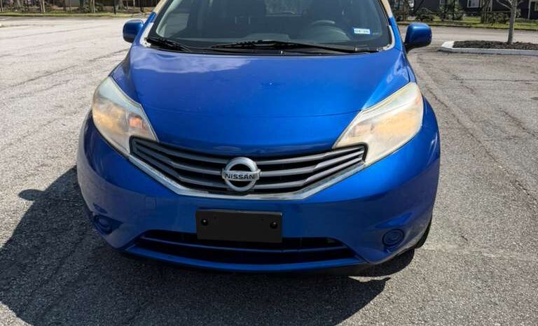 
								2014 Nissan Versa full									
