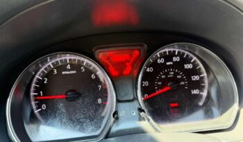 
										2014 Nissan Versa full									