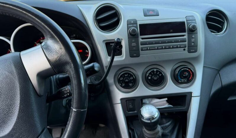 
								2009 Pontiac Vibe full									