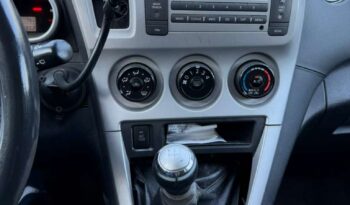 
										2009 Pontiac Vibe full									