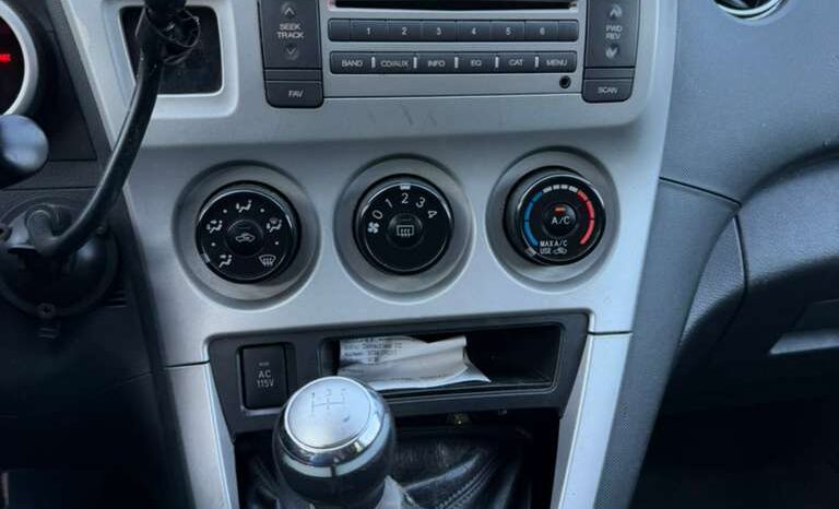 
								2009 Pontiac Vibe full									