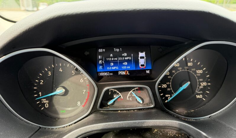 
								2017 ford focus full									