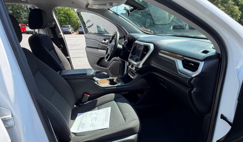 
								2021 GMC Acadia full									