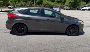 
										2018 Ford Focus SE full									