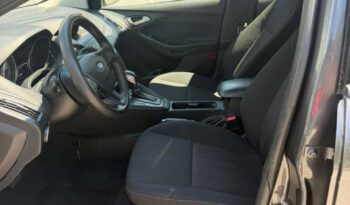 
										2018 Ford Focus SE full									