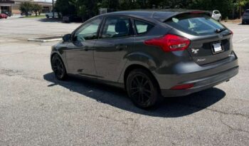 
										2018 Ford Focus SE full									