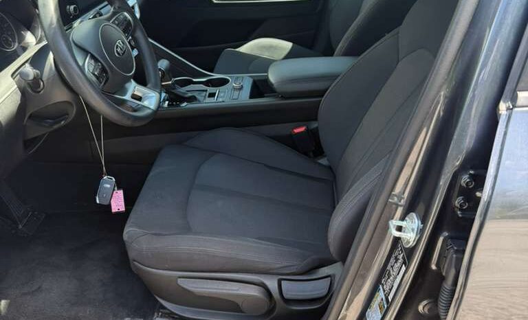 
								2018 Ford Focus SE full									