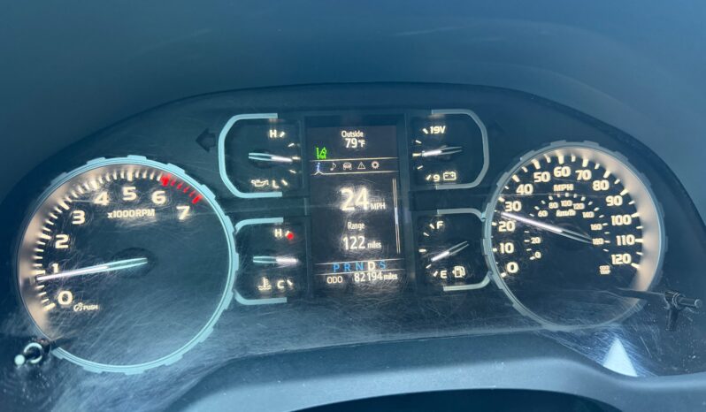 
								2021 Toyota Tundra full									